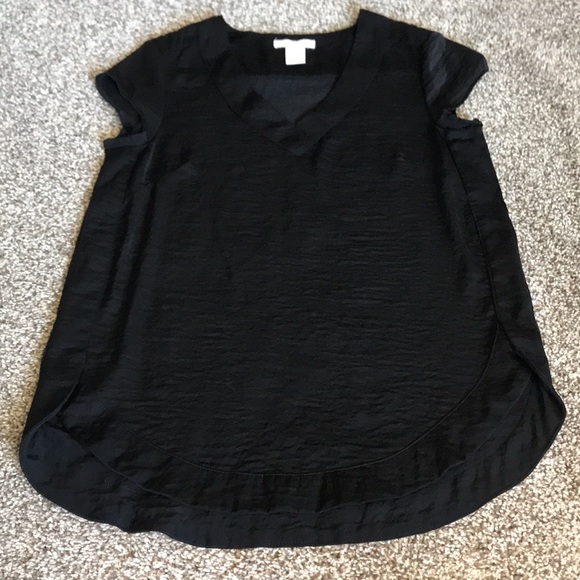 •H&M• V-Neck Blouse - Picture 3 of 8